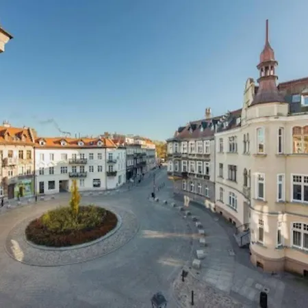 Lily Apart - Ideal For Groups And Families Near Train Station Gdansk Exterior photo